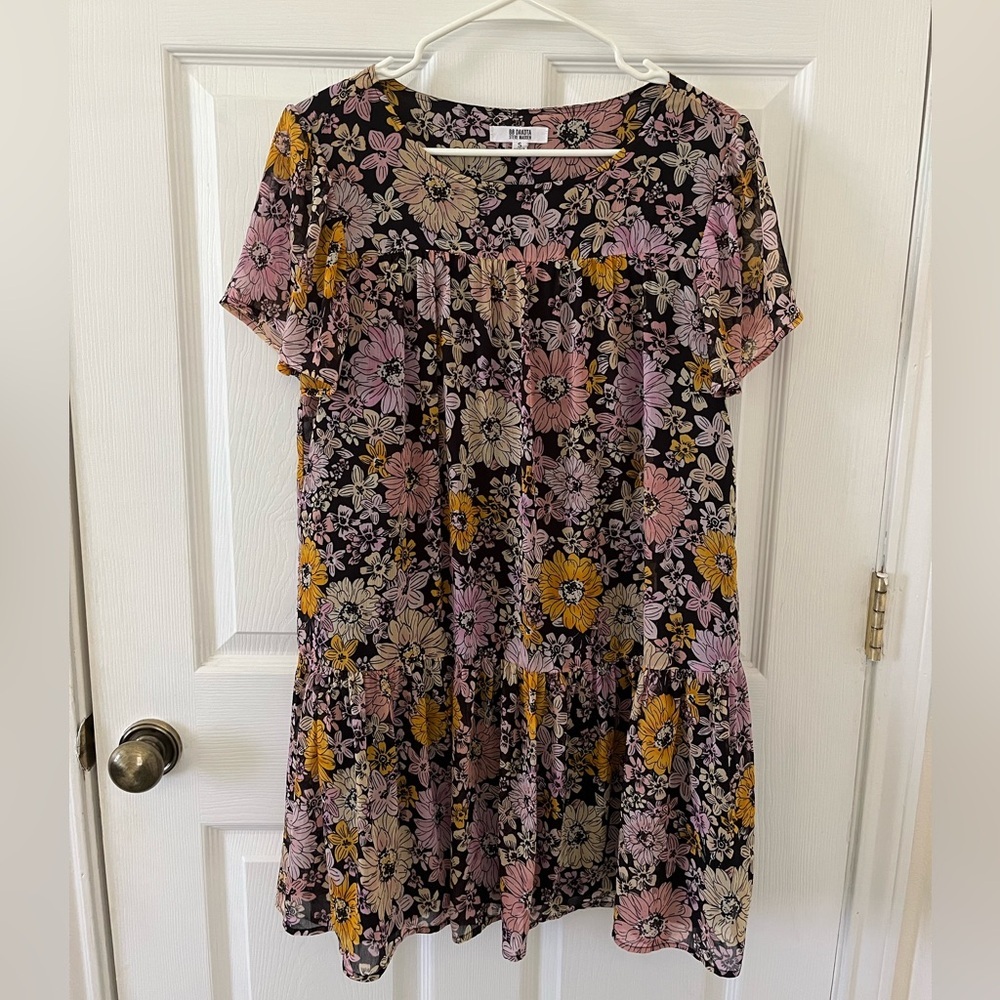 BB Dakota Floral Black and Pink Floral Dress